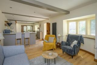 Beautiful Cottage in Idyllic Cotswolds Village - 6