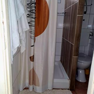 Apartments-Estate under the Paintbrush - 4