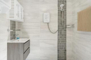 Beach House & Garden in St Merryn Private Parking - 1