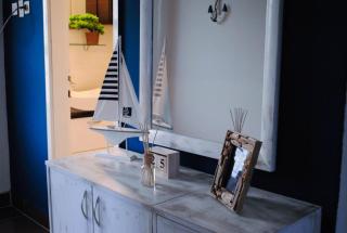 Navy Blue Apartment - 9