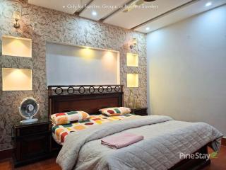 Pine Stay Premium 3 Bedroom Furnished Family Home - 8