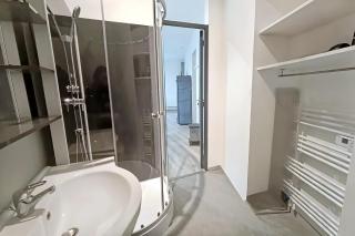 Apt 2, 1er étage, large studio tout confort et climatisé avec une terrasse commune dans un immeuble historique au cachet unique - 6
