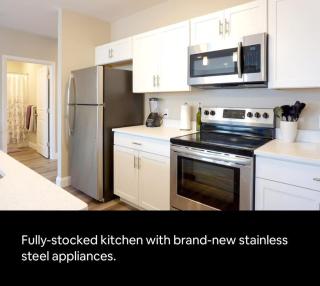 41 - stocked and furnished 2 BR sleeps up to 6 - 9