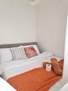 MP shore 1 1bed c2 unit1583 - 2