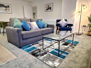 City Point Living plus Parking - 4
