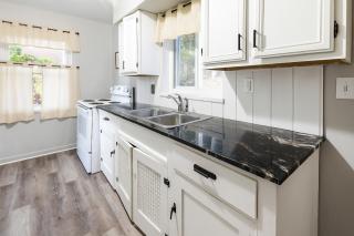 Quiet Pittsburgh 3BR | Parking, AC + Pets - 8