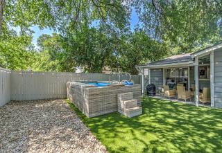 4 BDRM with POOL Prime Location on Lamar Mins to DT - 6