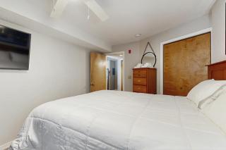 Okemo Mountain Lodge - 2