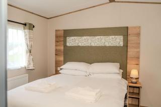 Ballintuim Exclusive Holly Caravan - 8