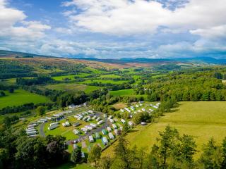 Ballintuim Exclusive Holly Caravan Dog Friendly - 2