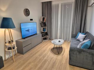 Ortachala Hills High Floor Lux with City View - 0