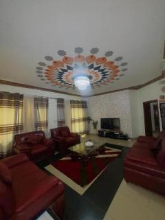 Castle size home for rent, Room or more - 2