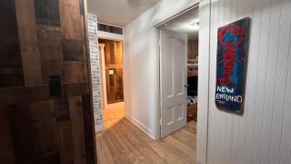 Charming 5-bedroom house in Jackman, Moose River Maine - 1