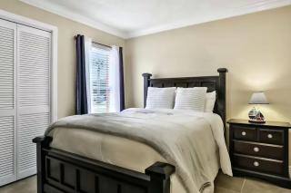 Sarasota 3BR | Pet-Friendly, Fenced Yard - 3