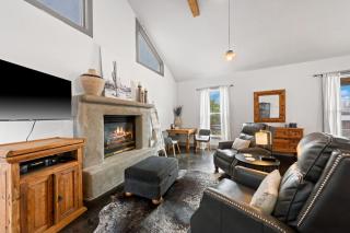 Cross Mt Retreat - Hot Tub & 2 Private Suites - 9