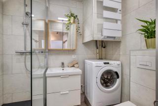 Central View - Near CERN,Geneva,UN - Free Parking - 8