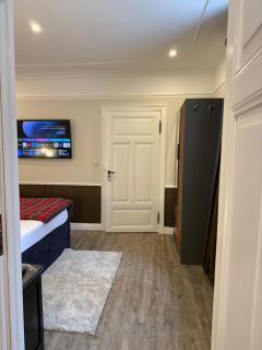 Whisperwood Apartment - 7