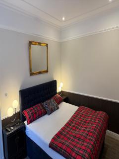 Whisperwood Apartment - 5