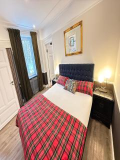 Whisperwood Apartment - 2