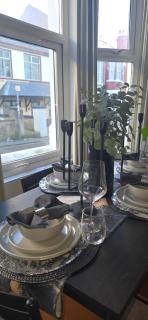 Beautiful Llandudno Centre 2 Bed Apartment - 6