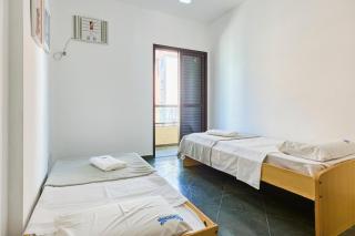 303 Laura - Maria Célia · IT - roupas de cama | wi-fi | A/C | piscina vista - 3