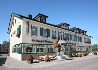 Hotel Kirchspiels Gasthaus - Nortorf - 0