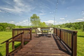 2BR A-Frame Cabin w Hot Tub Near Wine Trail - 2