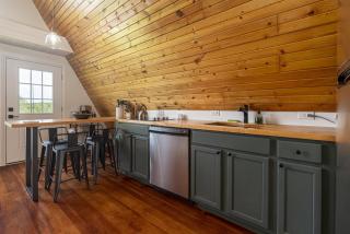 2BR A-Frame Cabin w Hot Tub Near Wine Trail - 1