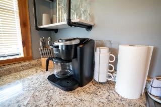 Cabin w Boat Parking Near Lake of Egypt - 1