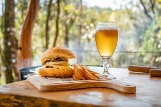 Chalé Romântico com banheira de hidromassagem - 6