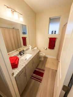 Cedar Park Apt -Pool, Gym, TV, Kitchen, Laundry - 8