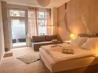 East Berlin Design Studio - cozy - central - cool - 5
