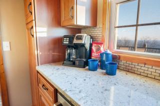 Mack's Retreat - Monroe Retreat with Mountain Views and Fire Pit! - 1