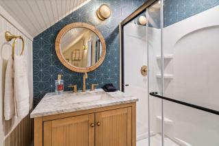 The Curator's Retreat For 8 - 2