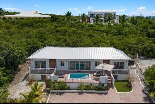 Sweet Escape 2beds 2baths W pool - 6