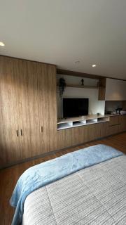 Avanzza Boulding, Full Modern apartment with free parking - 7