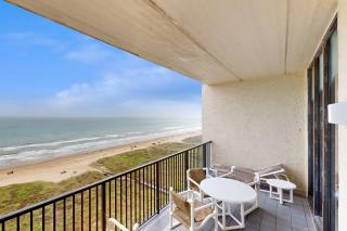 2BR Penthouse Paradise: Suntide III - Unit 1202 - 0
