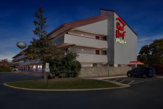 Red Roof PLUS Chicago - Hoffman Estates - Hoffman Estates - 1