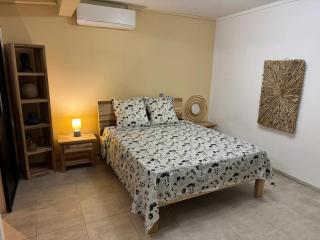 Studio charmant avec vue mer à Tartane, 22 m², terrasse. - 7