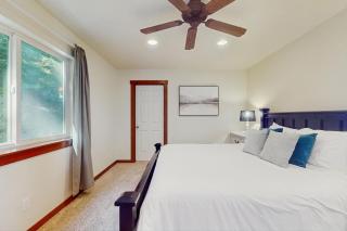 Lakeside Hideaway - Harrison - 2