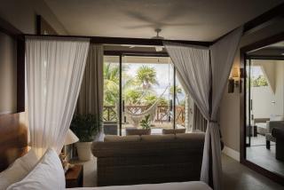 Beachfront Bliss Suite - 7