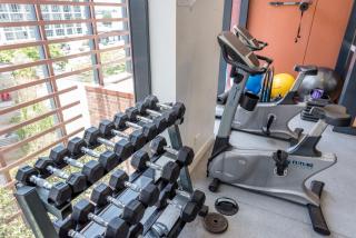 Brookes Hideaway Central apartment with pool & gym - 7