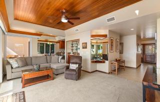 Puunoa Beach Estate - 8
