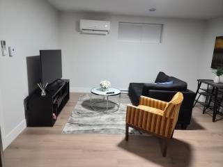 Quiet Haven - One-Bedroom Suite - 4