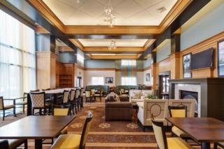Holiday Inn Express Hotel & Suites Warwick-Providence Airport by IHG - 1