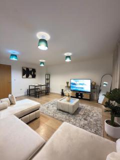 Oak House No15 Scotland Road 5BR Parking - 5