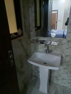 Two bed furnished apartment - 7