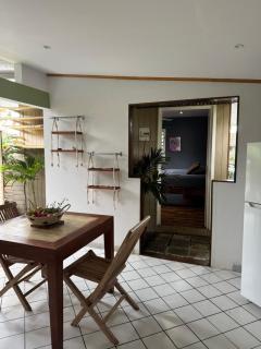 Fare Ohiva - Logement entier Plage Commerces Wifi Parking - 4