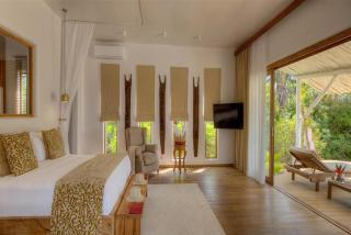 Indian Ocean Beachfront Sanctuary - 9