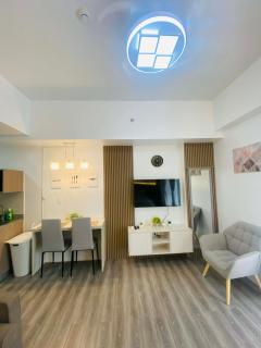 Easily Accessible Cozy Condo Near Mactan Airport, Work with Fast WiFi Speed, Spacious, Relaxing Stay - 8